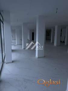 Izdaje se odličan lokal 450 m2 na Podbari ID#8504
