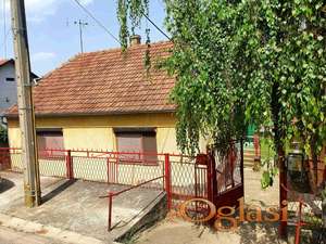 Vrdnik kuća 98m2 na placu od 674m2 HITNO!