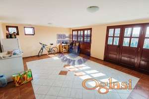 Fantastična nekretnina na Mišeluku!