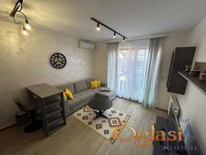 PEŠAČKA ZONA, NOV, kompletno namešten,kv: 24, € 97850, ID: 1019309