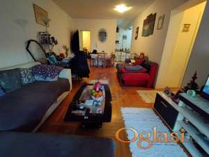 Dvosoban stan na Grbavici