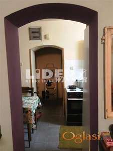 1.5 stan na odličnoj lokaqciji ID#112978