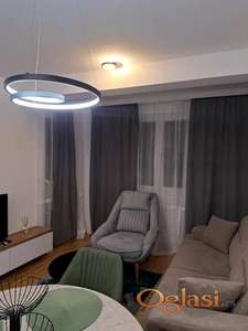 Nov neuseljavan stan u Panteleju