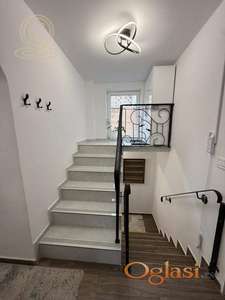 Izdaje se kuća 399m2 Veternicka rampa