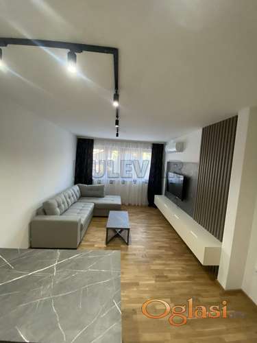 Izdaje se odličan jednoiposoban stan kod Čaira , 40m2