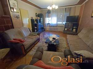 Porodična, spratna kuća u Futogu!