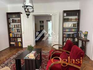 IZDAJE SE SALONSKI STAN U STAROM GRADU-pet friendly ID#7909