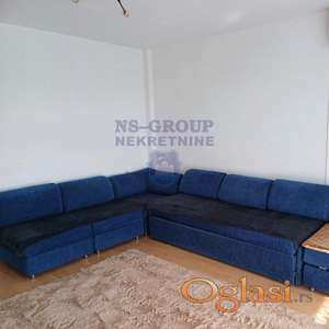 Izdaje se lep dvoiposobni stan na Limanu 3