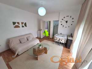 Odlična ponuda-jednoiposoban stan sa stvarima u blizini parka Čair ID#6832