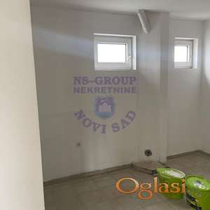 Izdaje se lokal u Veterniku površine 60m2, pogodan za različite delatnosti.