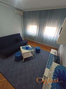 Odmah useljiv stan, odlična lokacija