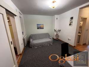 Dvoiposoban stan na Grbavici !  Miše Dimitrijevića !