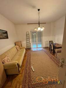 KOMFORAN JEDNOSOBAN STAN U RADNIČKOJ ULICI