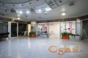 Odličan, odmah useljiv lokal u centru