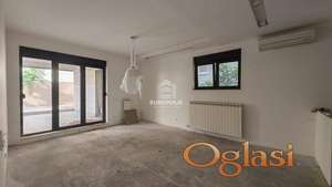 3.0, Voždovac, sa g. mestom + 140m2 terase ID#7960