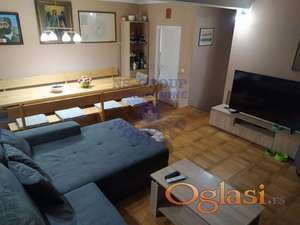 Spratna kuća na Čardaku