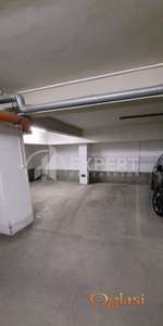 Garažno mesto, Dom Zdravlja