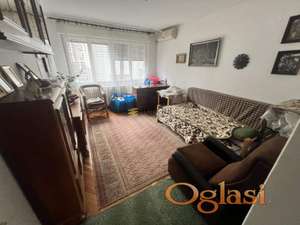 Četvorosoban stan, 90 m² Radnička