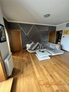 Izdajem LUX trosoban stan u Centru sa garažnim mestom u novijoj zgradi !!! ID#6316