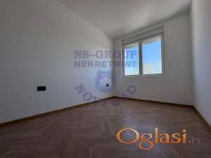 Četvorosoban stan na Klisi 155m2