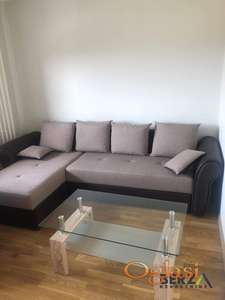  LEPO NAMEŠTEN TROSOBAN STAN NA LIMANU 4