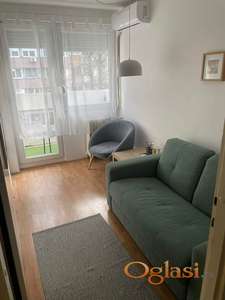 Komforan dvosoban stan na Limanu