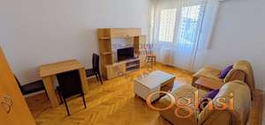 Odličan jednosoban stan na Bulevaru