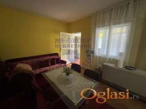 Kuća na samom ulasku u Bački Jarak