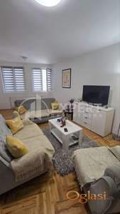 Izdaje se neuseljavana garsonjera u centru, 30m2