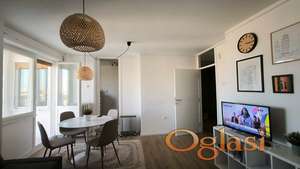 Prelep jednoiposoban stan 40m2-Balzakova 390e