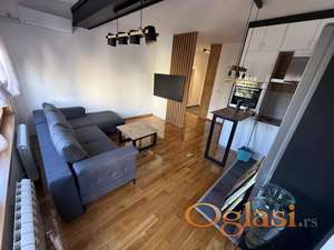 Crveni krst,lux moderan,nov,sa garažom ID#19105