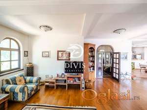 Prodajemo odličnu kuću na Zvezdari, 391m2,na 20 ari placa