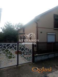 Kuća sa potkrovljem na Šumici ID#1598