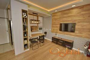 Lekino brdo - Miklošićeva -  garaža ID#5129