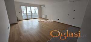 NOV useljiv prazan 3.5 stan