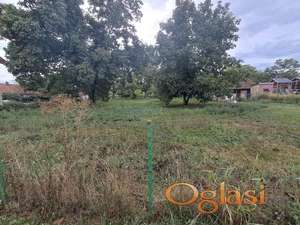 Plac nedaleko od centra Begeča