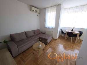 Vlasnik izdaje jednosoban stan na Novom Naselju