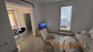  ODLIČAN JEDNOIPOSOBAN STAN - PETROVARADIN