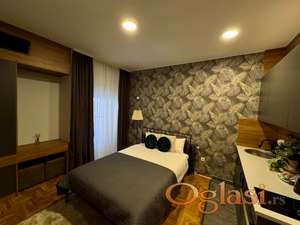 GARSONJERA NA GRBAVICI