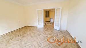 Skupština, lux, polunamešten