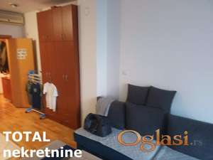 Stan NOVI SAD,BULEVAR - 30 m2 98900 €, ID: 1098314