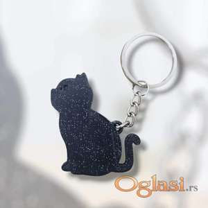Crna mačka sa šljokicama privezak za ključeve