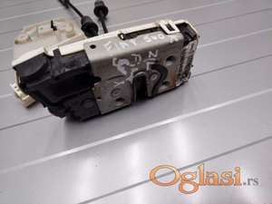 Fiat 500x brava elektronska zadnja leva Originalni delovi  Moguca ugradnja delova  Alfa Romeo 147-156-166-159-GT-MiTo-Giulietta Fiat bravo 2 - croma -grande punto -multipla 2 -punto 3 -stilo-idea Freemont Panda 3 500L 500 500x Lancia ypsilon-delta-musa-lybra Volkswagen Golf 6  Audi a3 2012-2020 Volkswagen Passat B7  Ukoliko zelite da porucite Posaljite poruku preko sms poruke ili pozovite na telefon 0616115961