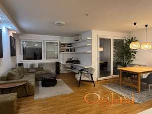 Izdajem renoviran stan na Limanu 2