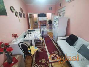 Jednoiposoban stan na Adicama,23m2