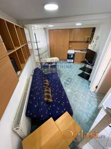 Dvoiposoban stan na Grbavici