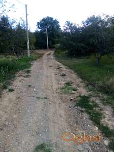 Sviloš polj. zemljište 2704m2 top lokacija HITNO!