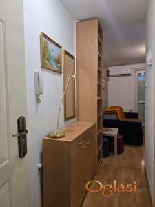 Garsonjera na najboljoj lokaciji u Novom Sadu