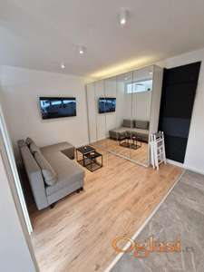 Studentska,manji stan,potpuno renoviran ID#819100