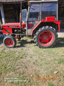 Prodajem Traktor sa Prikolicom